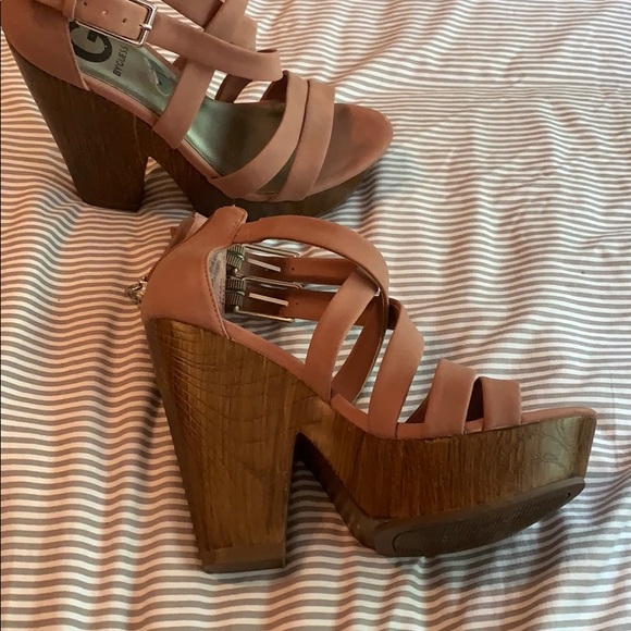 Heels - Picture 2 of 3